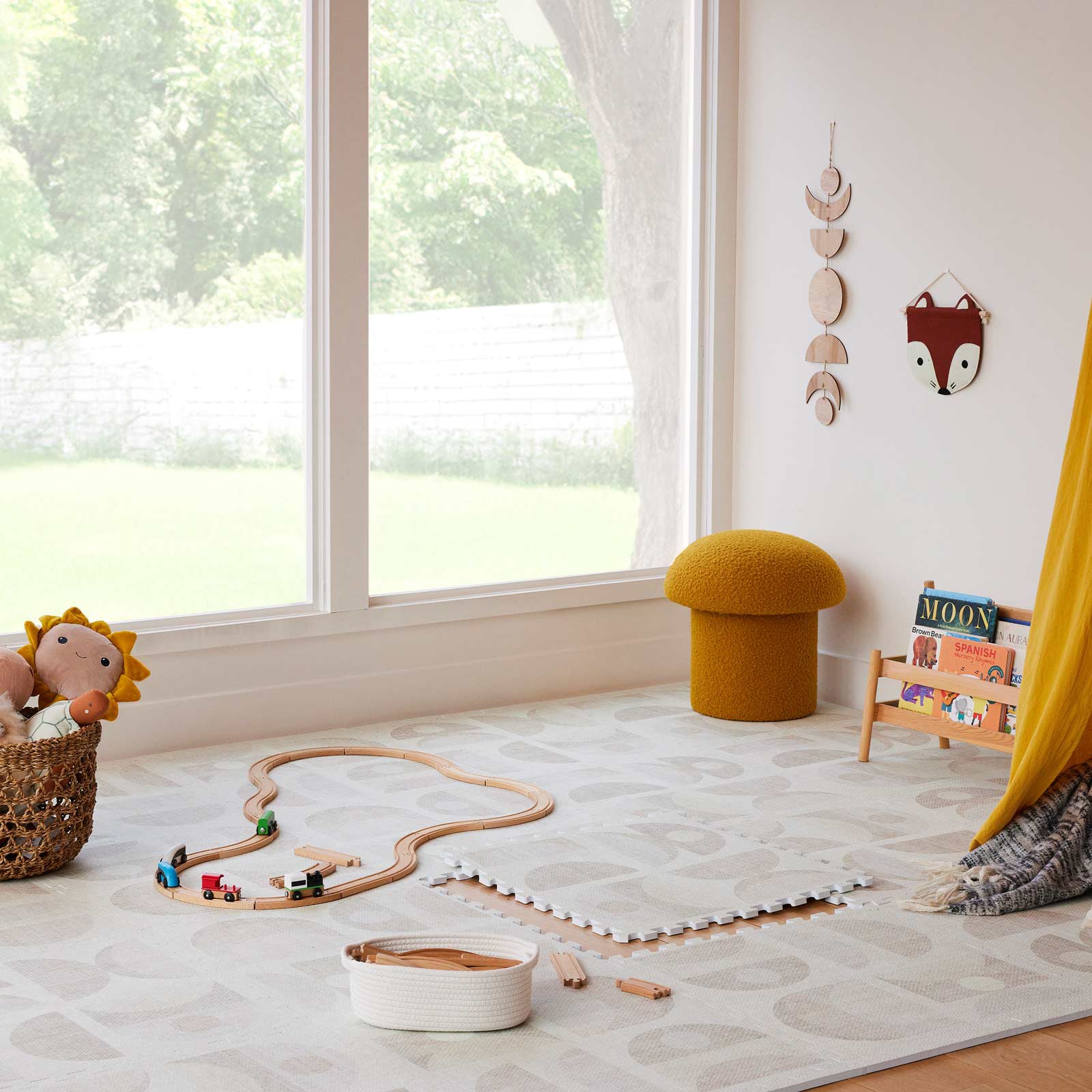 
Parenting With Style
Play Mats. Grown Up.
Unlike old-school fabric alternatives, zero laundering is required. They wipe clean with mild soap and dry in a snap. Plus, they connect seamlessly so you can reconfigure and redecorate at your whim. Other mats are just playing around.
