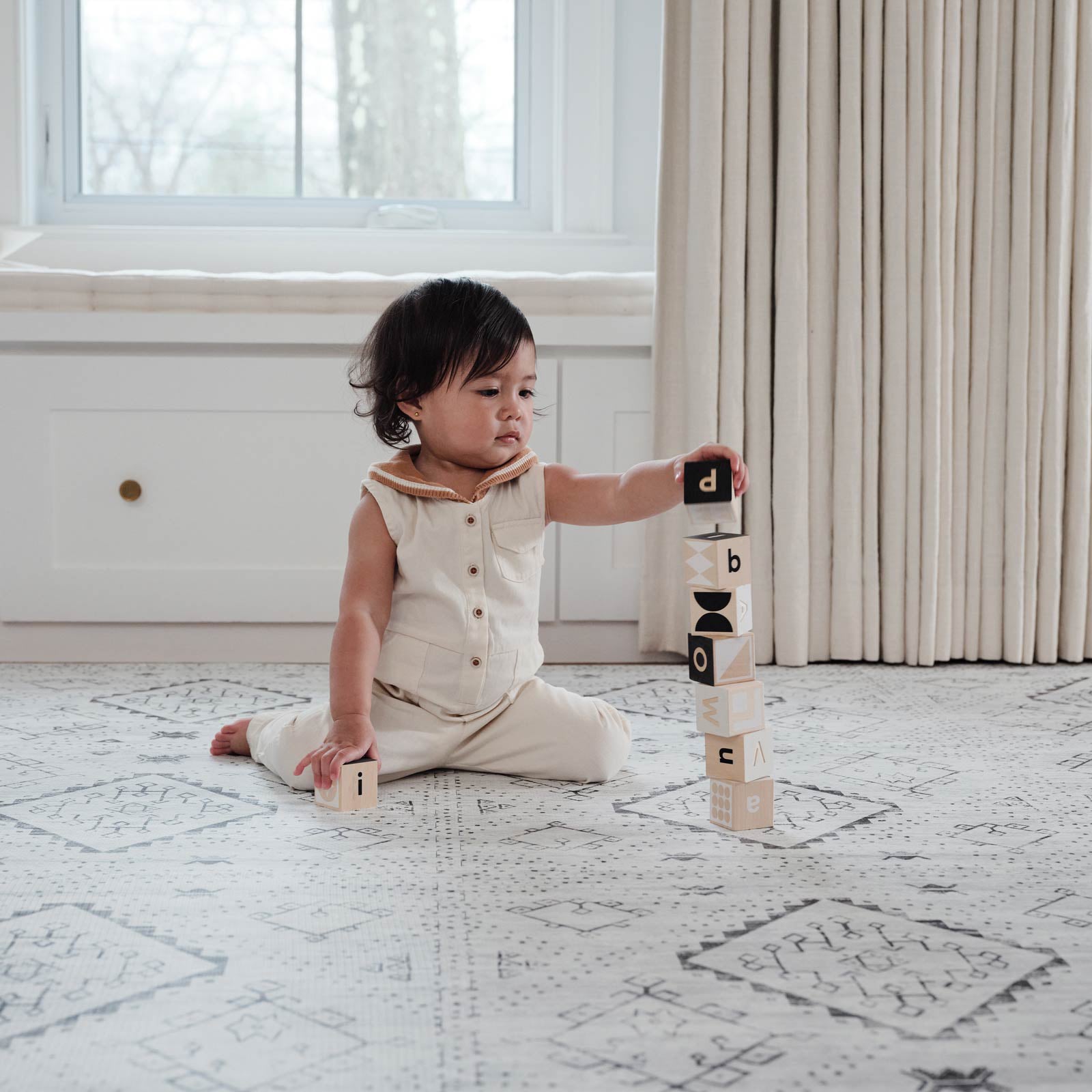 
Exceeds Safety Standards
Safe For Baby
Our play mats are made of premium-quality, non-toxic EVA foam and printed top film layer and are rigorously tested to meet and exceed the US Safety Standard and EU Toy Directive requirements.
